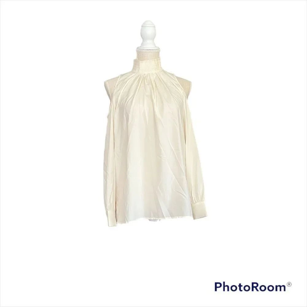 Sugar + lips off the shoulder shirt